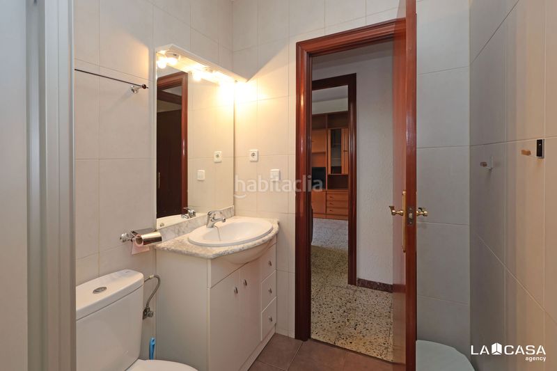 Foto b2521d8e-3886-4a16-8c30-8a1a403f78a9. Pis a Can Vidalet Esplugues de Llobregat