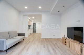 Büro  Carrer digoine