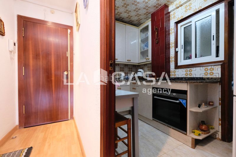 Foto c5ea2b5b-8156-4bf6-b61e-065cd2404599. Pis a La Guineueta Barcelona