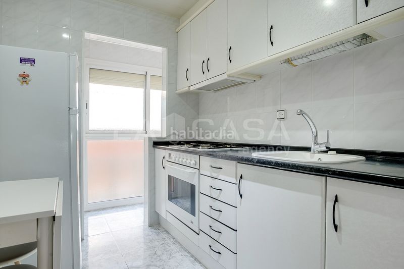 Foto bbcf44e3-f0f6-443d-ba97-6a583ff86312. Pis a Sant Martí de Provençals Barcelona