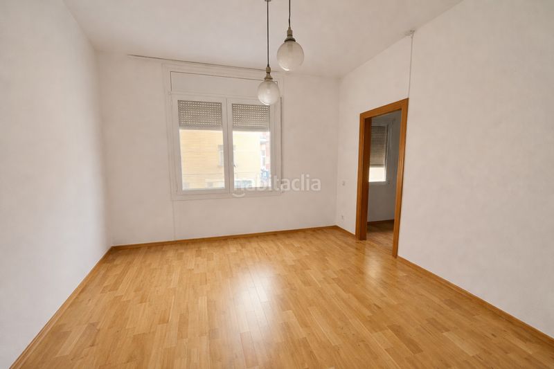 Foto 3d429841-d52c-4053-8610-4a1272a3b22a. Pis a Poblenou Barcelona
