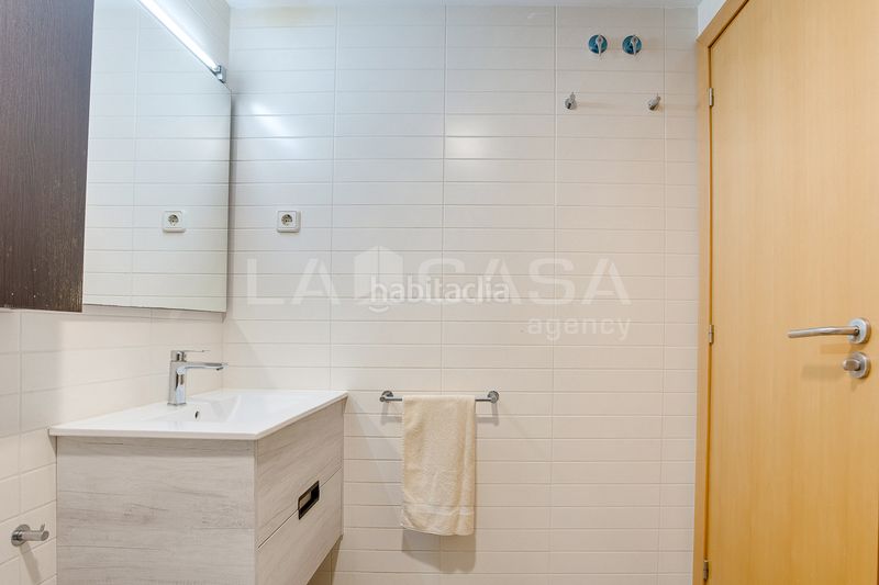 Foto 3d530886-3463-4b99-bb2c-db4f54fb4a78. Pis a Muntanyeta Castelldefels