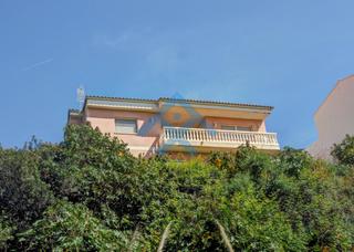Casa a Levantina - Montgavina - Quintmar. Ubicada en el tranquilo y familiar barrio de
