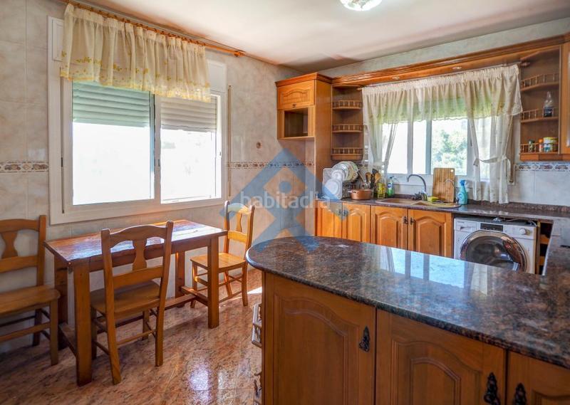 Foto fb197818-09ca-4071-8f54-e90e7050569a. Casa ubicada en el tranquilo y familiar barrio de en Sitges