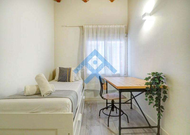 Foto 9ce1b9f8-a094-48f5-87c5-c2b0d80e7b43. Piso destacamos está preciosa propiedad en primer en Sitges