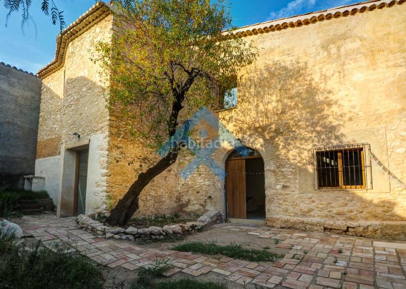 Foto 2cd67336-74e7-481e-ae99-1053a5f3df7f. Casa masía con encanto del 1900 totalmente en Mas d´En Serra - Els Cards Sant Pere de Ribes