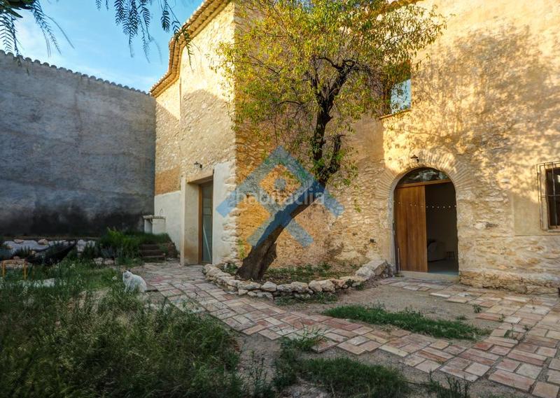 Foto c6c9a05a-8dc6-42ab-923c-6f41028764e9. Casa masía con encanto del 1900 totalmente en Mas d´En Serra - Els Cards Sant Pere de Ribes