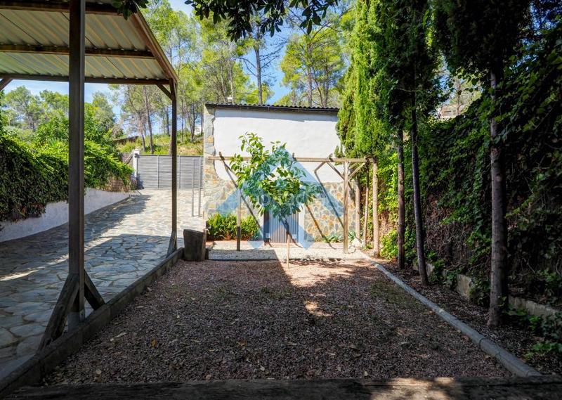 Foto 11ca8d41-1636-4aba-be81-ff51ada52ffd. Casa la paz de la montaña, el encanto y en Olivella