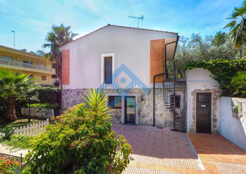 Foto 21a624f4-c297-4b31-bfd6-d2796d3d0b55. Casa la paz de la montaña, el encanto y en Olivella