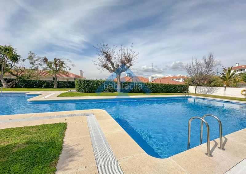 Foto 24e4ad98-3091-4161-963e-cb9700d2447f. Location appartement avec chauffage dans Aiguadolç - Sant Sebastià Sitges