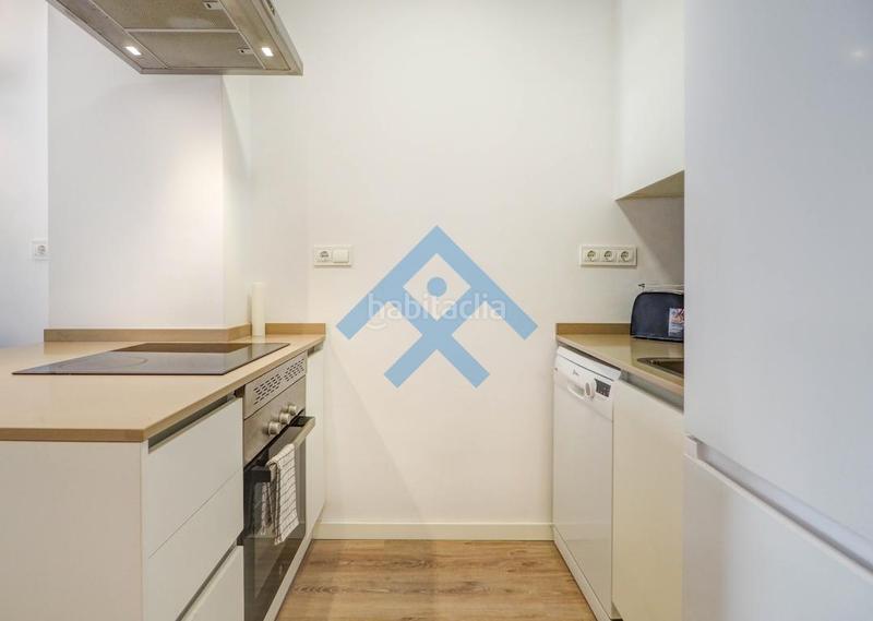 Foto 092aedc3-a639-472d-a6b1-279bf17b4402. Lloguer pis amb calefacció a Centre Sitges