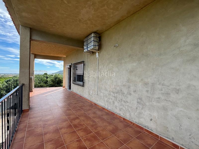 Foto e0fe471c-7d94-4c2b-b506-f86f53d41adb. Chalet mit kamin parking in Llaurí