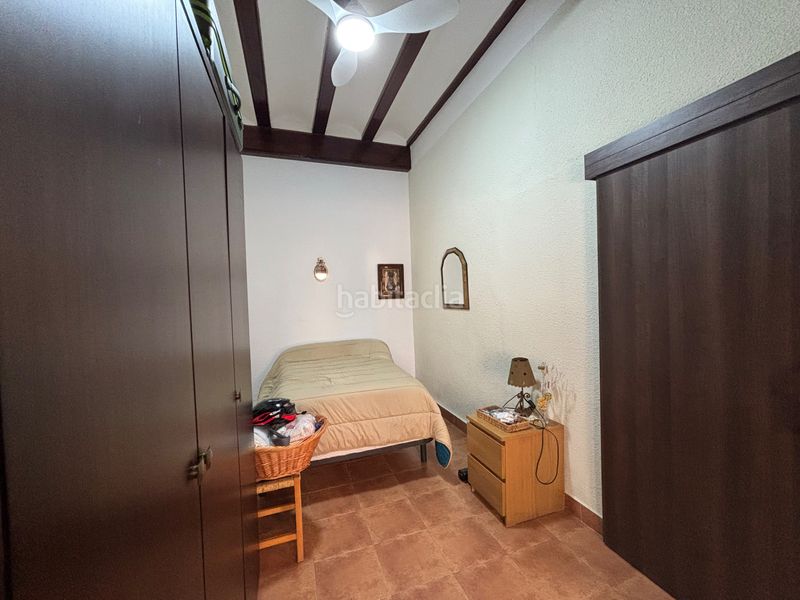 Foto 2b8dbd61-67a3-40c6-a89e-92d12e5341fd. Casa amb xemeneia a Llaurí