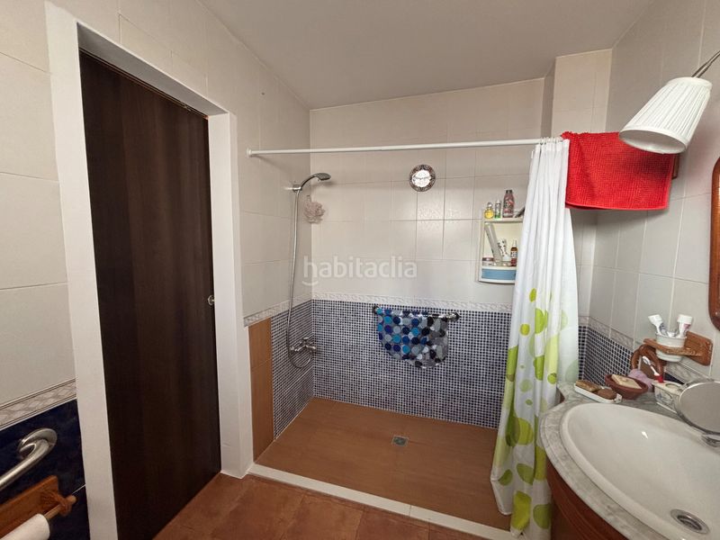 Foto 569f96c8-c2d7-4541-80d8-a8f41c61c06c. Casa amb xemeneia a Llaurí