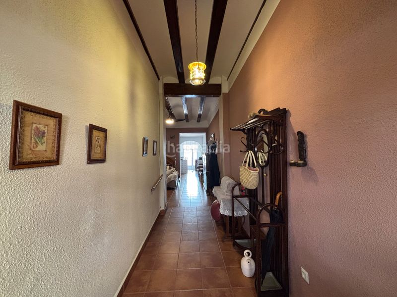 Foto 64b25822-2964-48e0-9572-cf851fa6e4c4. Casa amb xemeneia a Llaurí