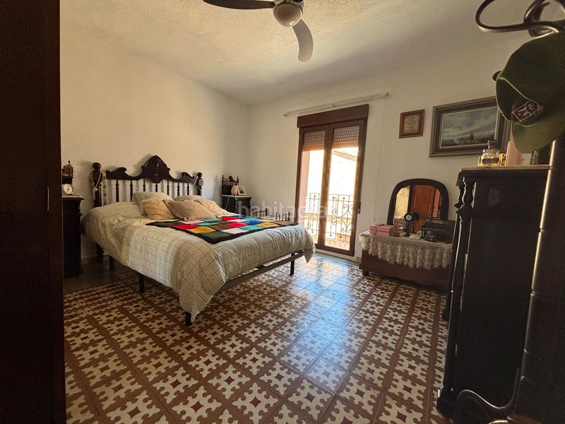 Foto a5fbe2c1-bb5e-4b68-83b4-f442ba057dfe. Casa amb xemeneia a Llaurí