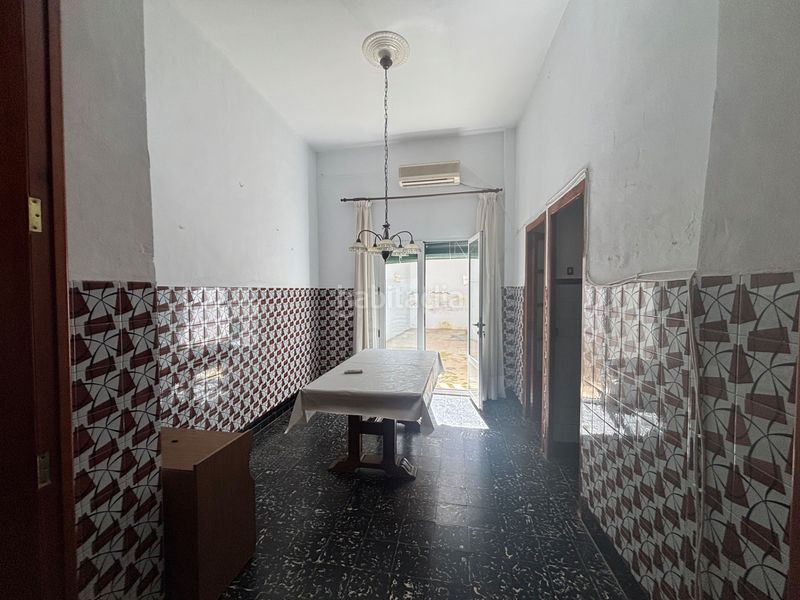 Foto 1a8ba15e-e3b9-43bd-84d6-5baf880e2c80. Maison dans carrer pintor sorolla 3 dans Llaurí