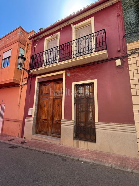 Foto 7a58b468-b77e-47f7-9e79-92f89d128f50. Maison dans carrer pintor sorolla 3 dans Llaurí