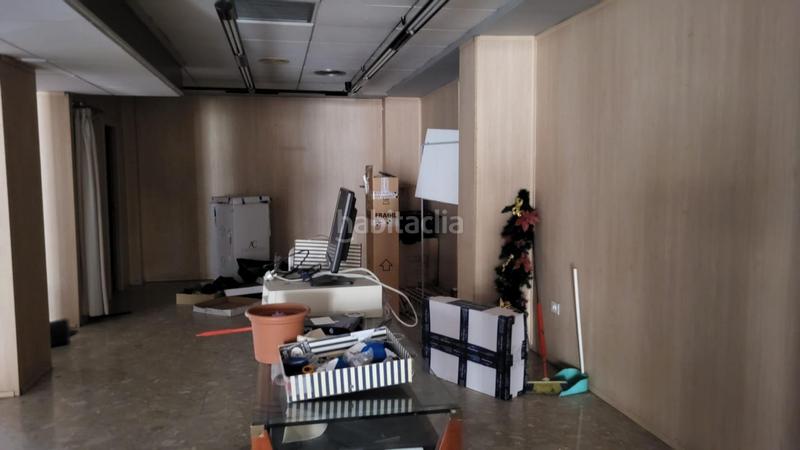 Foto abed5af3-22ff-43c9-92da-7bb2960b9a1d. Local comercial a Vall d´Uixó (la)