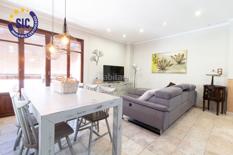Foto c700c3d7-fb9f-40fe-be38-04b0da9df846. Casa a Centro puerto Sagunt