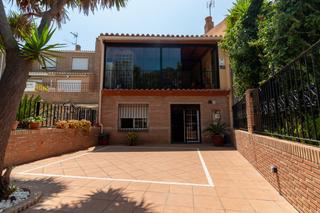 Casa adosada  Canet d` en berenguer - calle valencia. En venta chalet adosado en canet d en berenguerse ofrece un chal