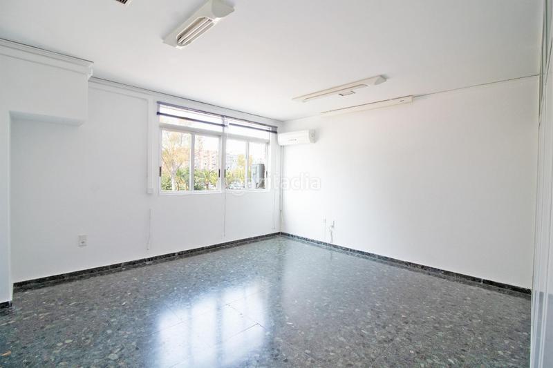 Foto bb943d33-d184-49bc-8cc5-7df01e229d22. Alquiler oficina s en alquiler en edificio empresarial en Sagunt