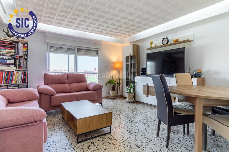 Foto f2f51465-8adc-4e90-a8af-3989a0001e0d. Piso amplio piso con terraza y espectaculares vistas en Sagunt