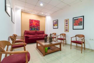 Lloguer Local Comercial a Puerto de sagunto - av hispanidad 23. Se alquila clínica lista para desarrollar su actividad sanitaria