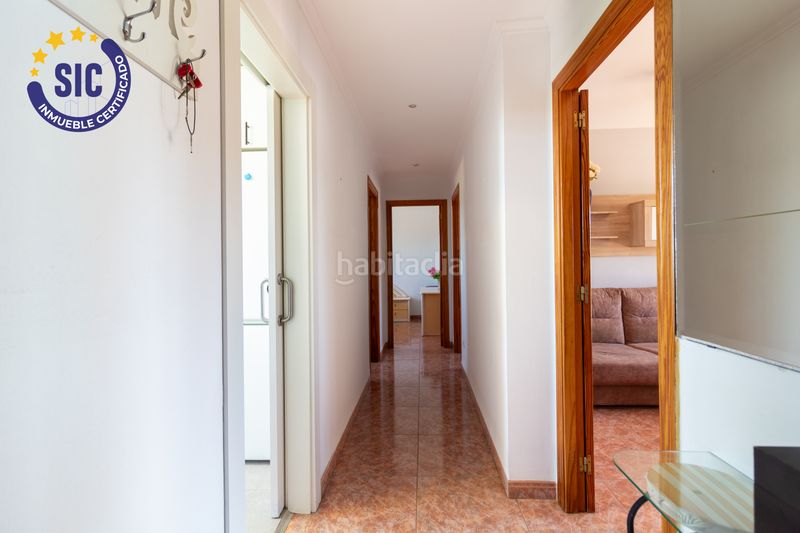 Foto cbe961c0-4e32-447e-9bc4-f52574c0150a. Pis amb aparcament a La Xara-La Sella Dénia