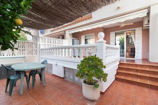 Appartement  Canet d` en berenguer - cl joaquin sorolla 8. En el encantador enclave de canet d en berenguer se encuentra un