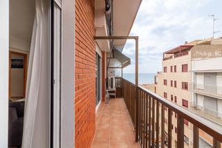Etagenwohnung  Puerto de sagunto - cl isla de amboto. Desde esta vivienda el mar está a tus pies