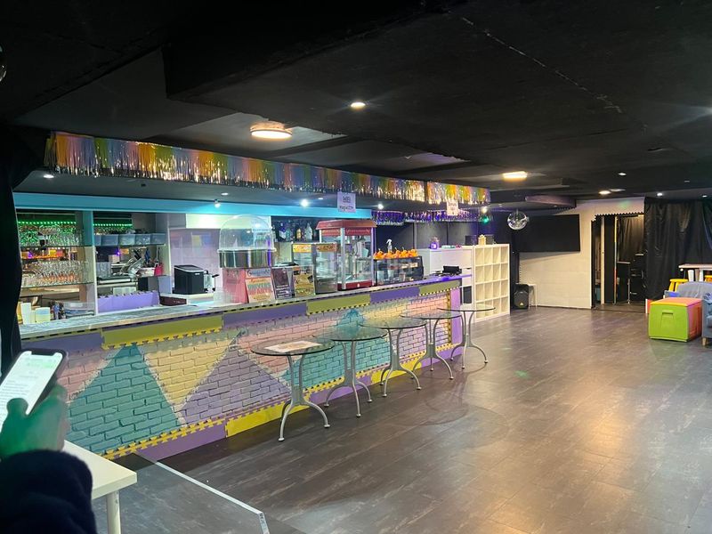 Foto 7a55abcb-7207-4766-b4a5-fc7c881e47aa. Local comercial a Centro Andorra la Vella