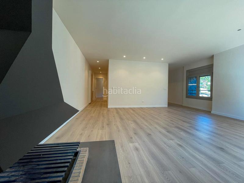 Foto edfa631a-fd59-47fc-8438-8f5983650619. Lloguer àtic a Centro Andorra la Vella