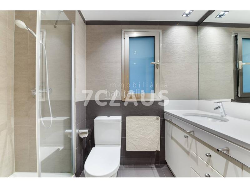 Foto 843c0a11-5977-4dc0-9bc0-0b7984975bc5. Pis amb calefacció aparcament a Les Escaldes Escaldes-Engordany