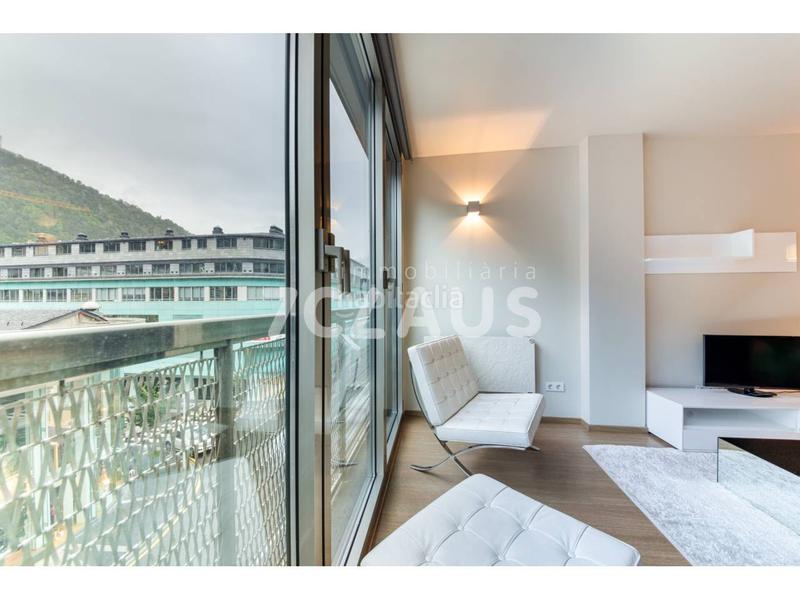 Foto fe465b3b-9080-4269-9008-47418e011ef6. Pis amb calefacció aparcament a Les Escaldes Escaldes-Engordany