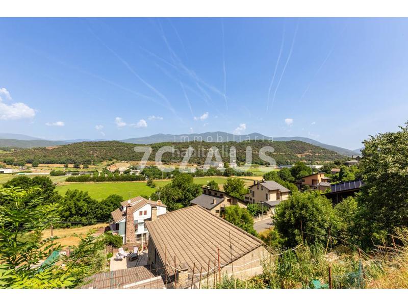Foto bb702aee-9e9c-448d-b6b6-ba0dfe7f8324. Terreny residencial a Montferrer i Castellbò