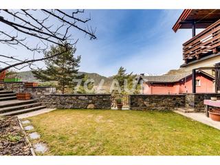 Masia  De la dosadella. Chalet independiente situado en aldosa