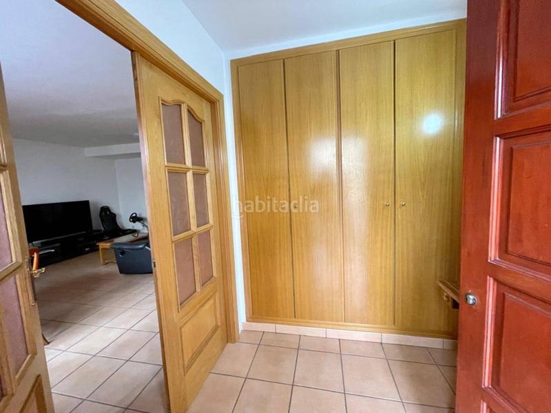 Foto b6c7a454-b312-4011-99cc-389bc90dbaf1. Casa adossada amb calefacció aparcament a Centro Andorra la Vella