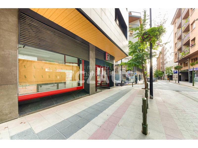Foto 3581a3b8-8848-4cea-b21e-25c3d7efe14e. Alquiler local comercial en alzinaret 5 local en alquiler en Andorra la Vella