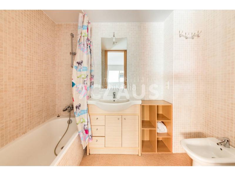 Foto bb4d05af-4bee-4a26-966a-c0b98b132371. Alquiler apartamento piso en alquiler en El Tarter en Canillo