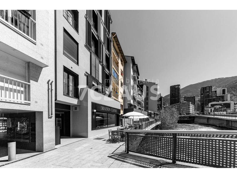 Foto 4c81273a-137c-472b-9fd4-6dce9d5a1889. Edifici a Centro Andorra la Vella