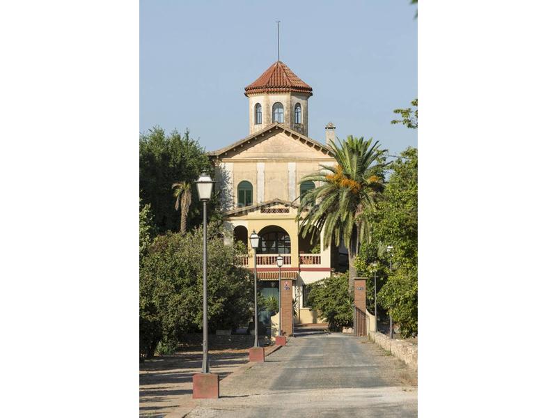 Foto f76b8092-20f6-41c9-b1d8-ab23e82a983d. Masía masia en venta en Migjorn Reus