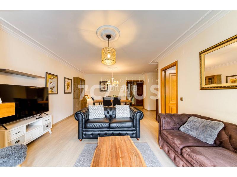 Foto 4f7586ed-e9f5-4309-aba5-d1df7ad02c35. Alquiler casa pareada espectacular casa situada en una de las mejores zonas residenciales de andorra en Escaldes-Engordany