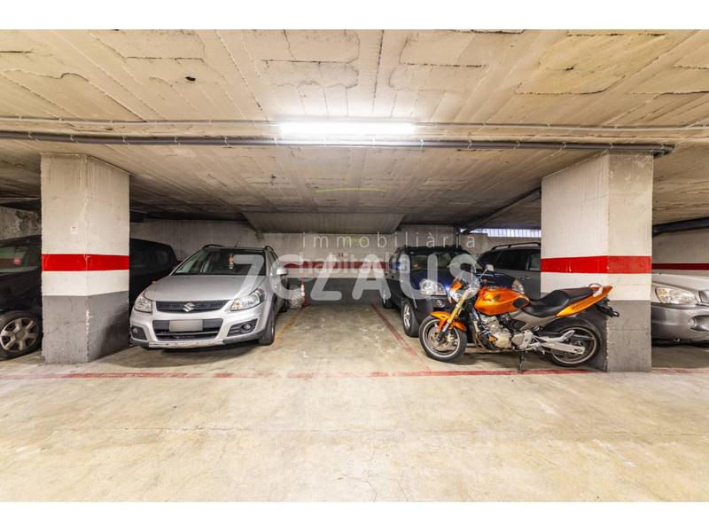 Foto e71d7daf-895e-4a07-9b7f-8173fb2b98ae. Alquiler parking coche aparcamiento en alquiler alv en Andorra la Vella