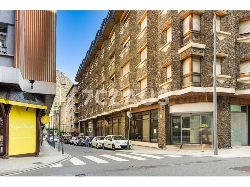 Foto d07421a5-7122-4b02-967a-1887bc3cd15a. Miete autoparkplatz in Centro Andorra la Vella