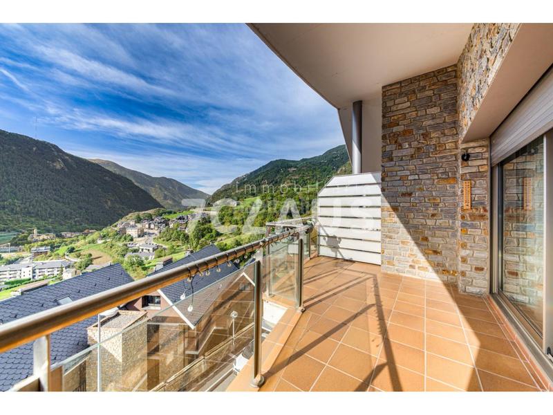 Foto c334500d-5b83-4033-8c8e-7b79271e13d4. Àtic amb calefacció aparcament a Vila Encamp