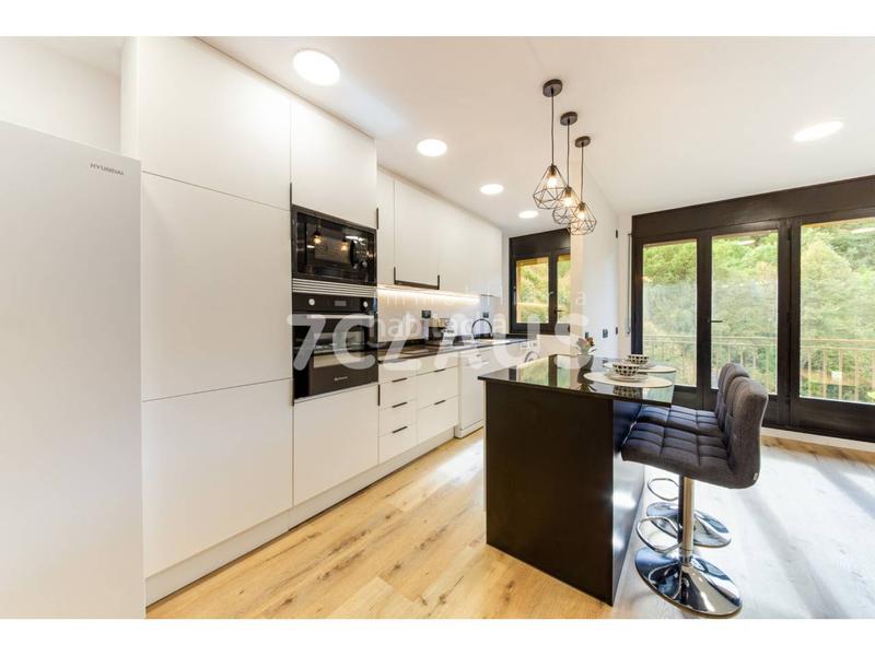 Foto a2d42971-71be-4f95-a808-713683c6e8fe. Pis a d´engolasters - edifici san felix sn a Els Vilars d´Engordany Escaldes-Engordany