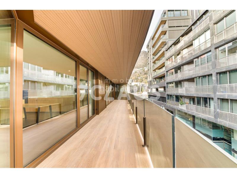 Foto 503dc1f2-20b7-4d3a-920d-91f3bfd6425d. Lloguer pis amb calefacció aparcament a Els Vilars d´Engordany Escaldes-Engordany