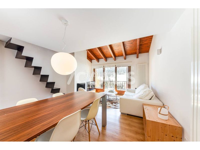 Foto 84da0b21-a4fc-4a3e-99cc-8cbeb7faef73. Rent flat with heating parking in El Tarter Canillo