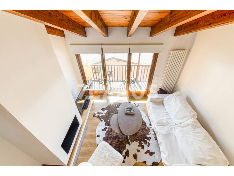 Foto 97102f73-accd-44bd-8849-164ad8cb4189. Rent flat with heating parking in El Tarter Canillo